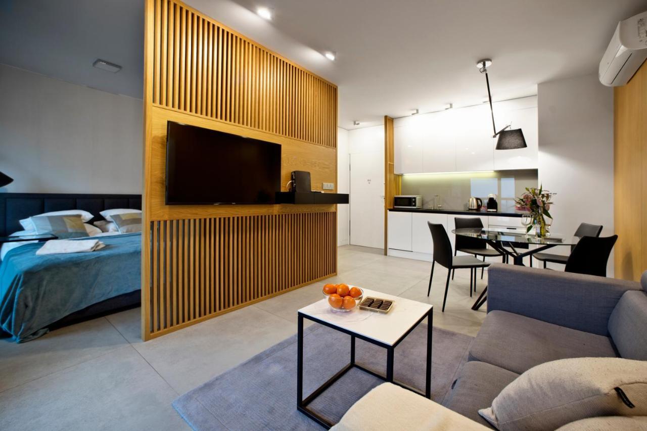 Mennica Residence Deluxe Varsovie Extérieur photo